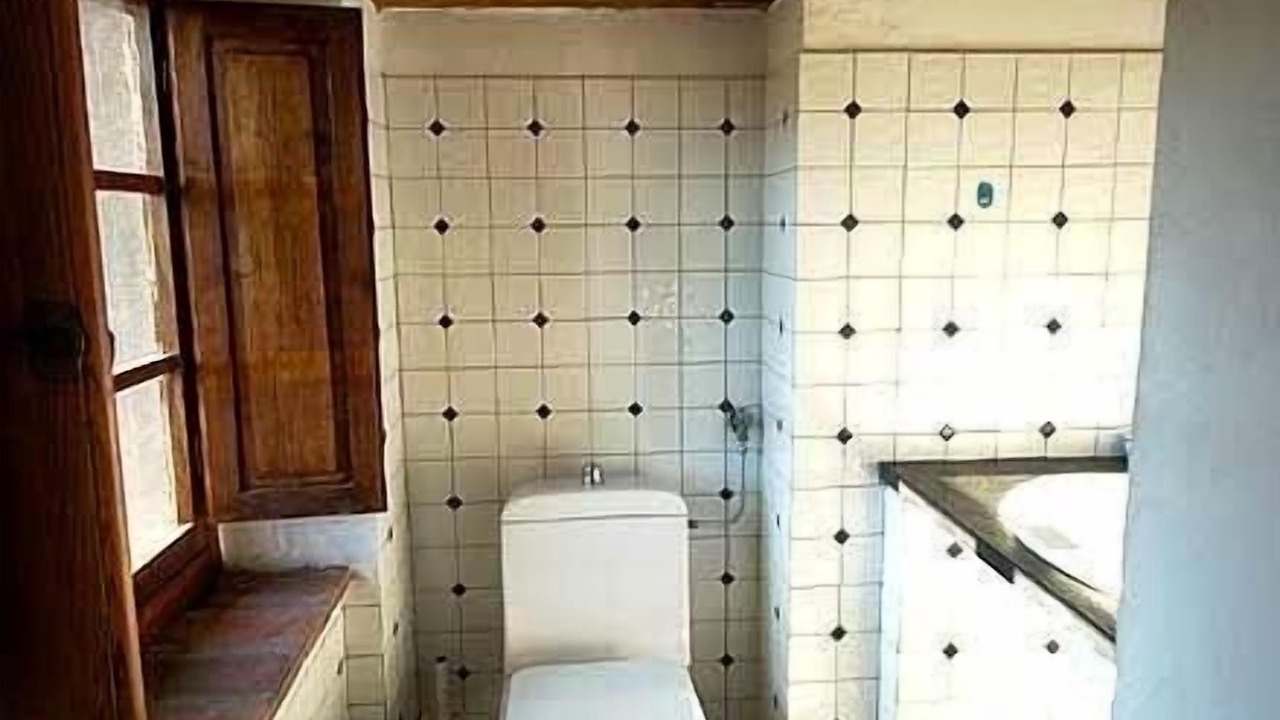 Photo of Bathroom in Buti