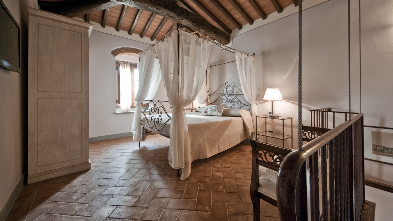 Photo of Bedroom in Loro Ciuffenna