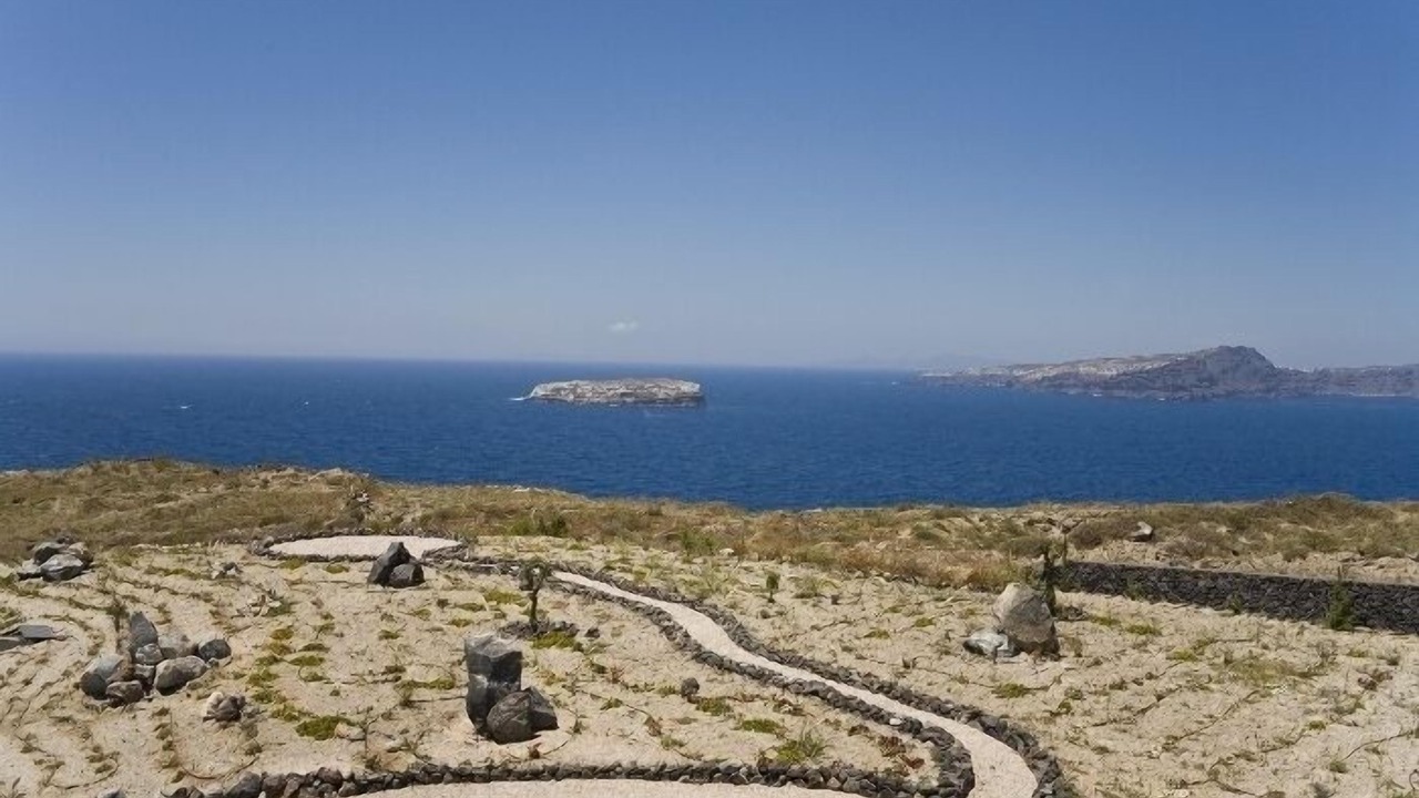 Photo of Others in Akrotiri