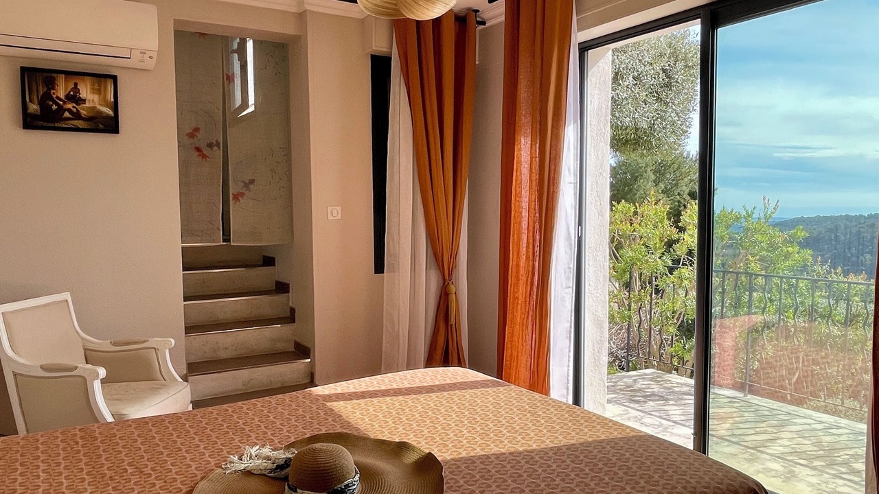 Photo of Bedroom in Vence