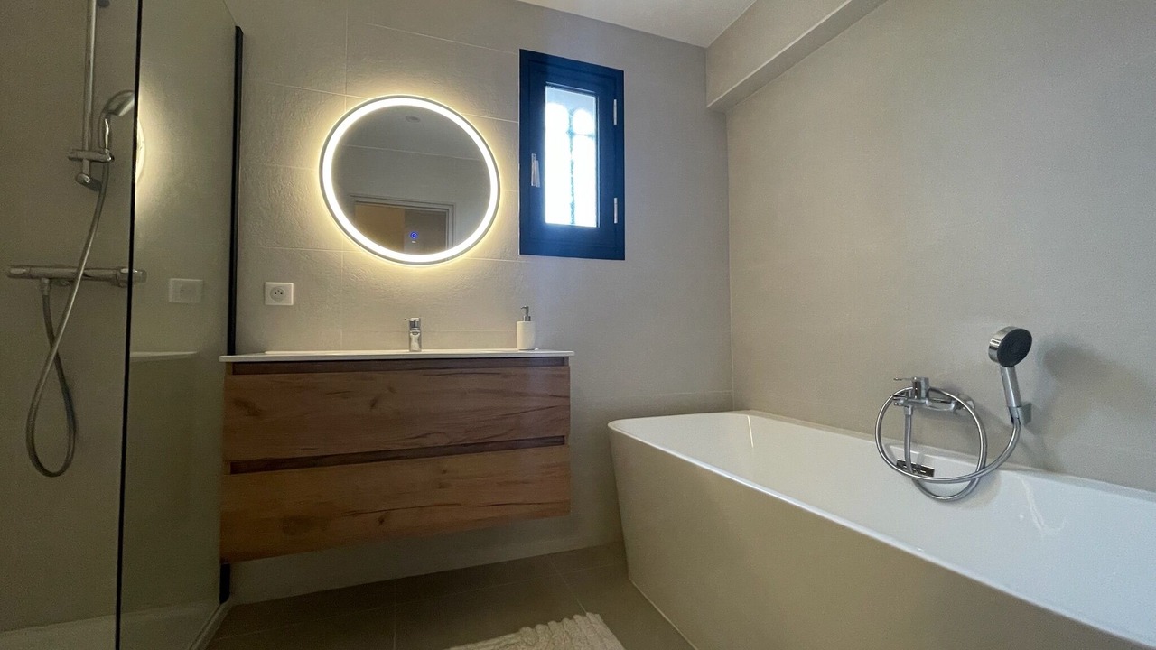 Photo of Bathroom in Vence