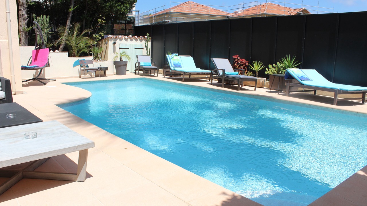 Photo of Outdoor in Riou - Petit Juas - Av de Grasse