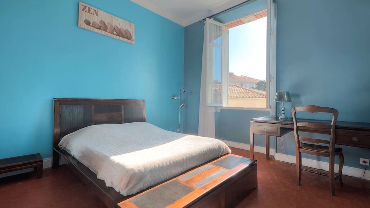 Photo of Bedroom in Riou - Petit Juas - Av de Grasse