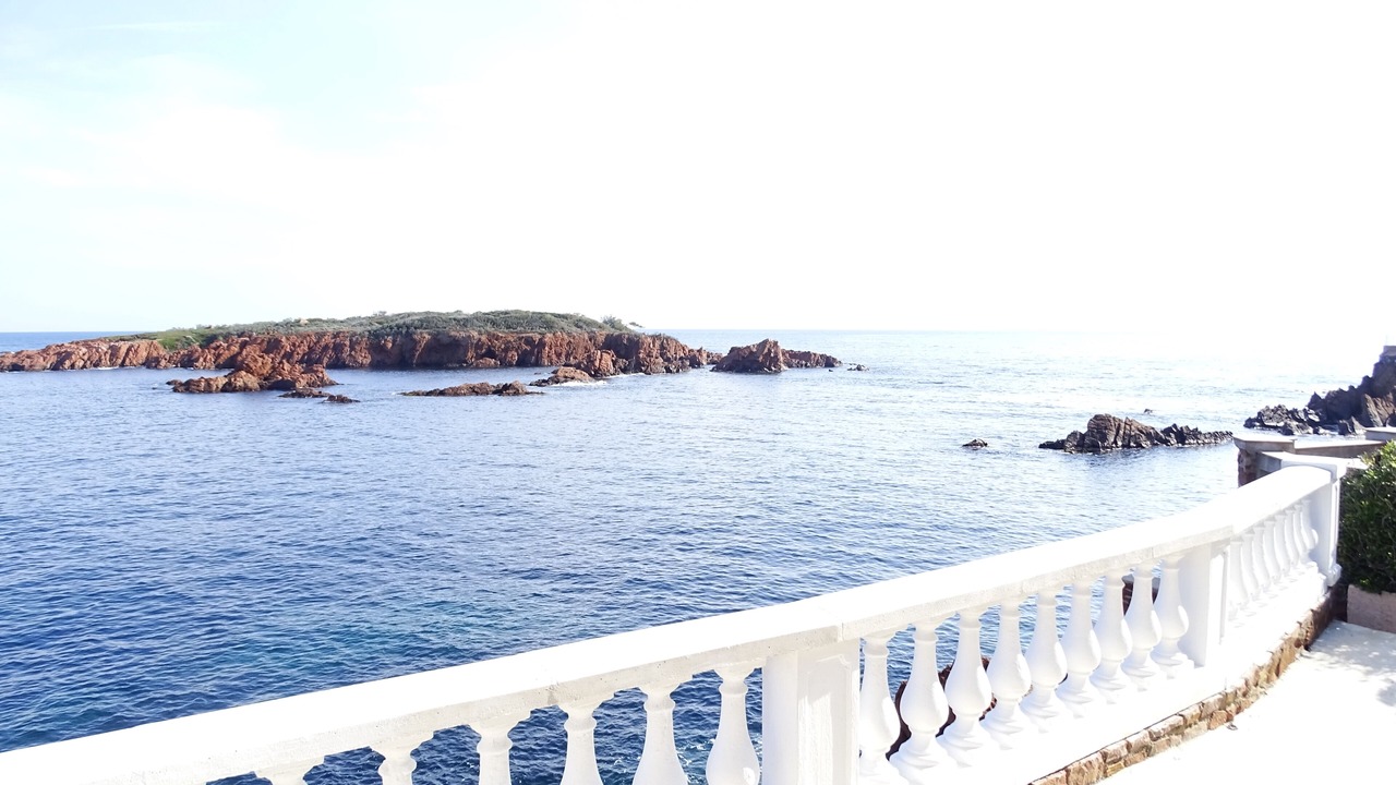 Photo of Outdoor in Antheor