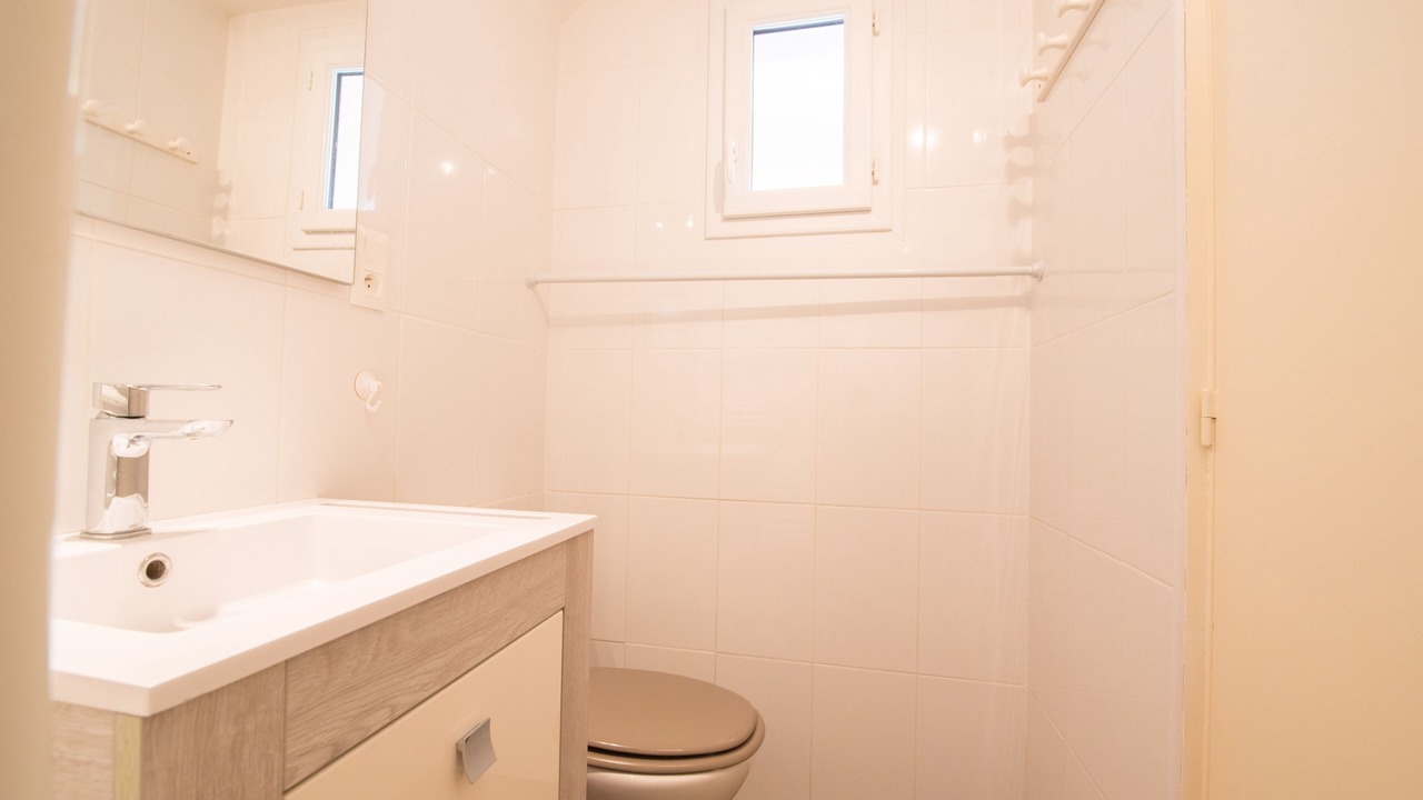 Photo of Bathroom in Plaine de la Brague
