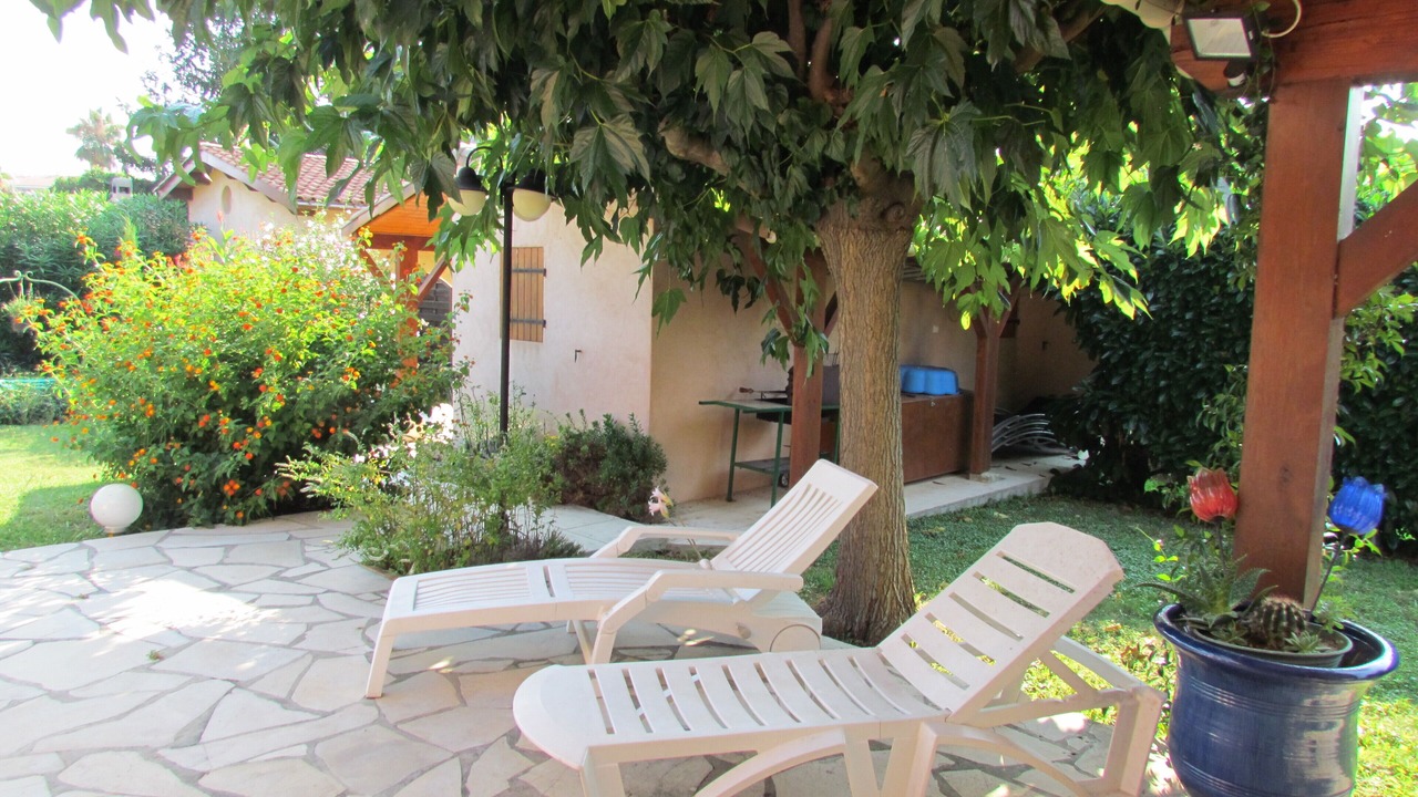 Photo of Patio Balcony in Cannes La Bocca