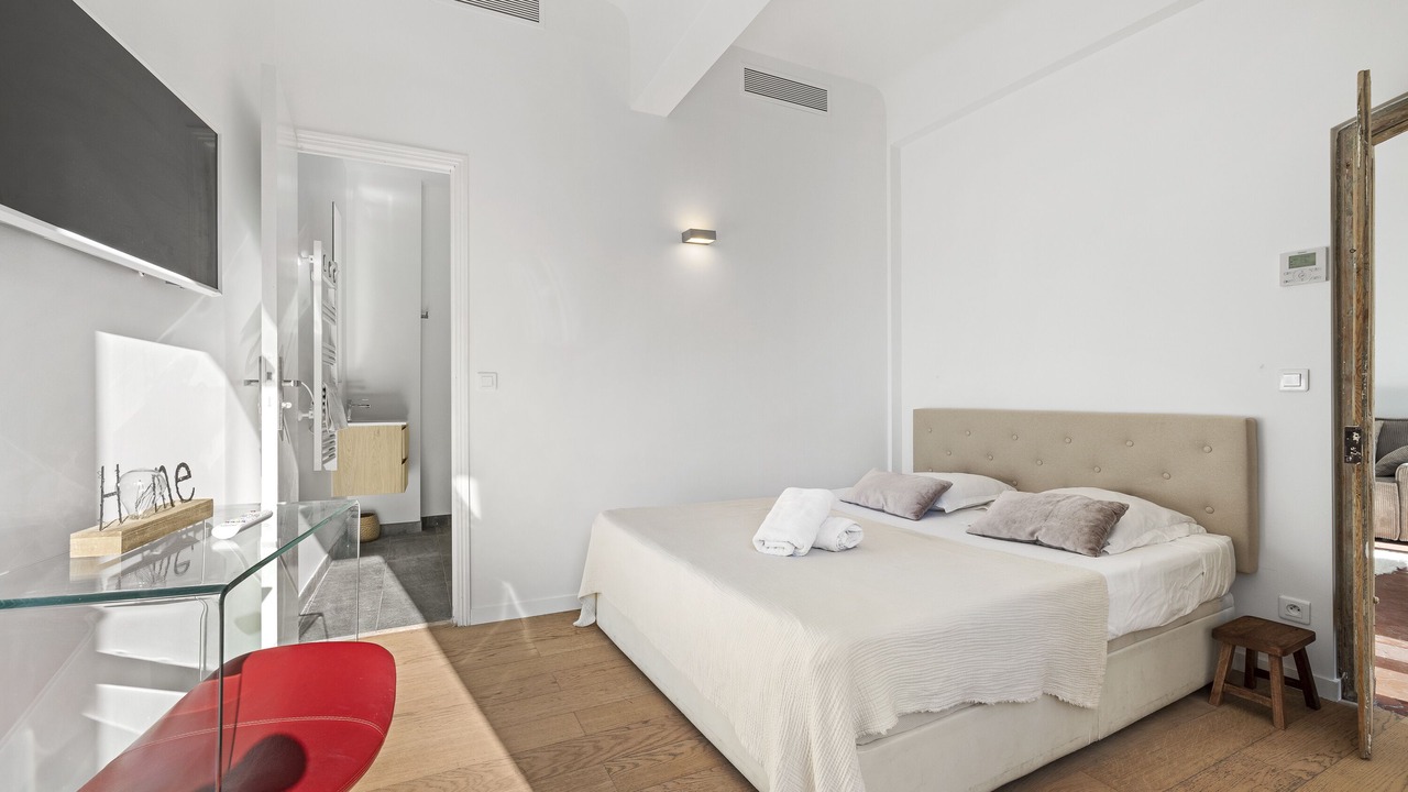 Photo of Bedroom in Old Town