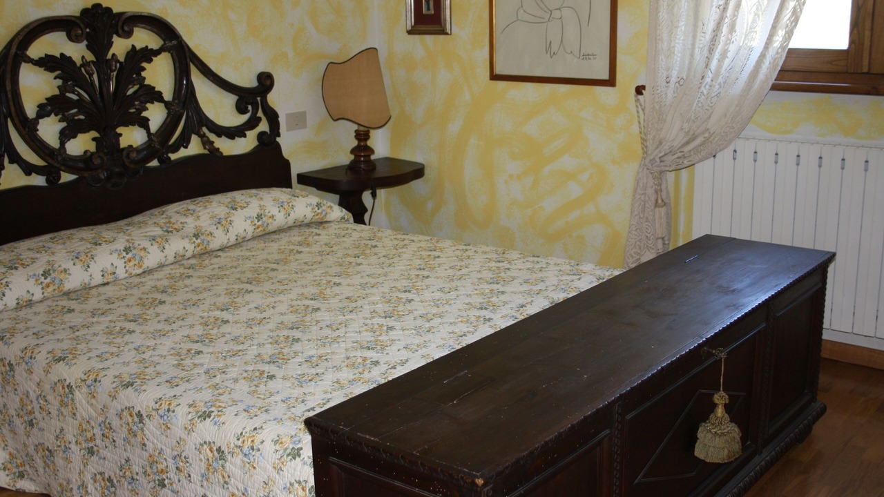Photo of Bedroom in Corsanico-Bargecchia