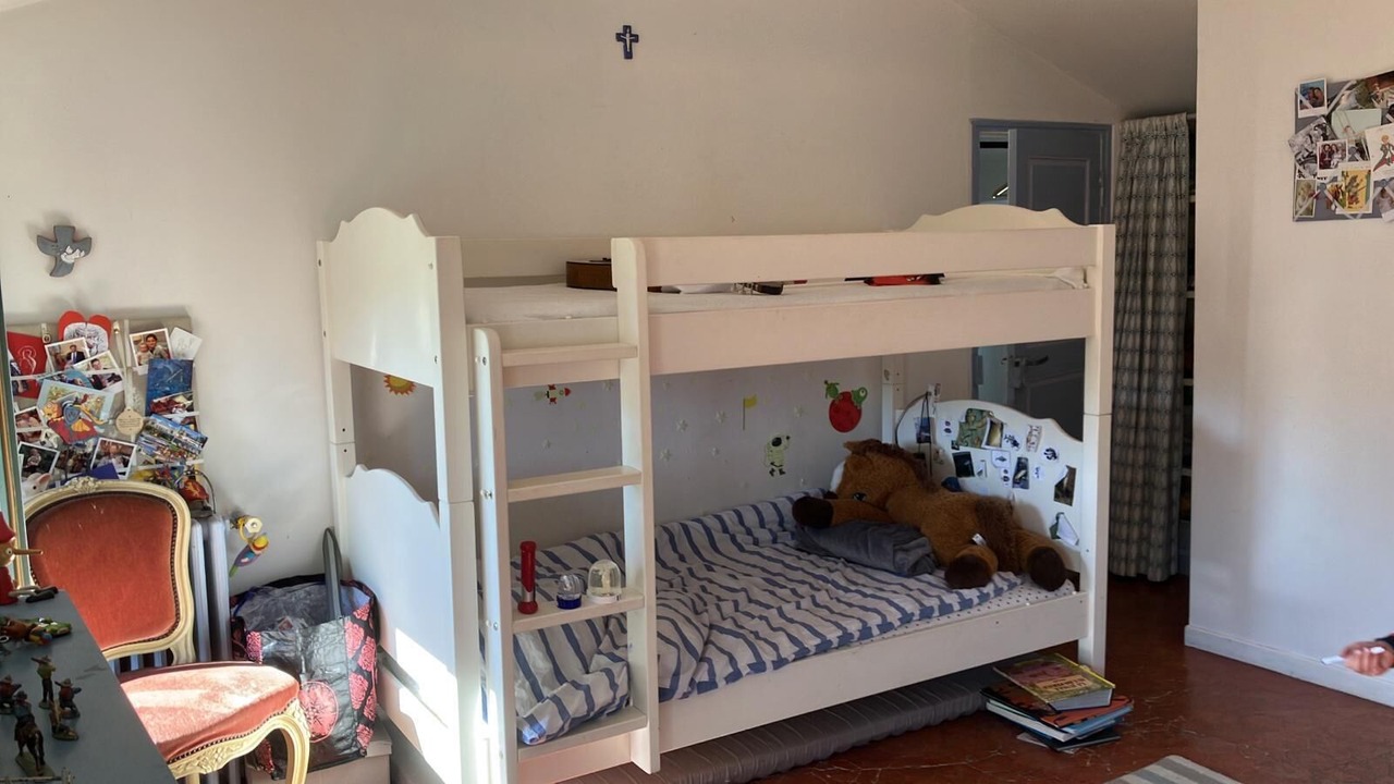 Photo of Bedroom in Contes