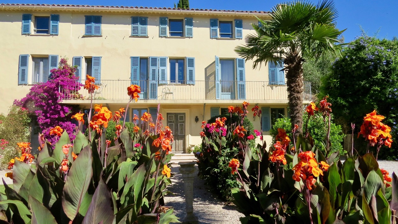 Photo of Outdoor in Contes