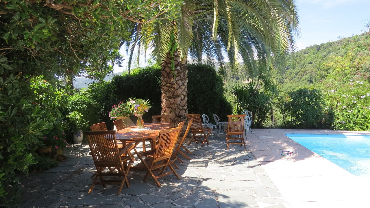 Photo of Outdoor in Contes