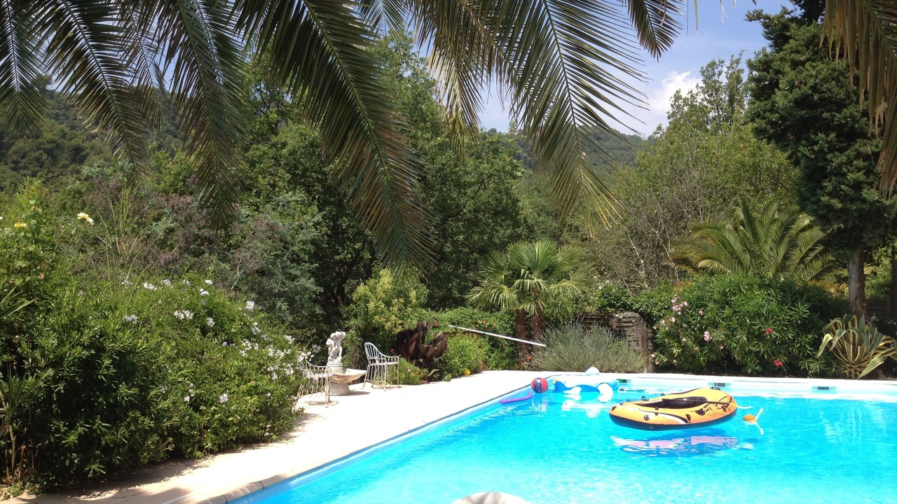 Photo of Outdoor in Contes