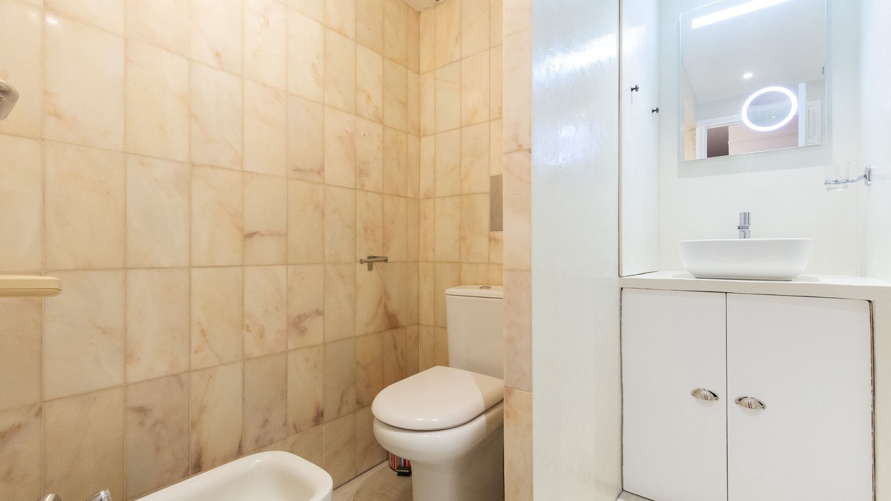 Photo of Bathroom in Cannes City Centre