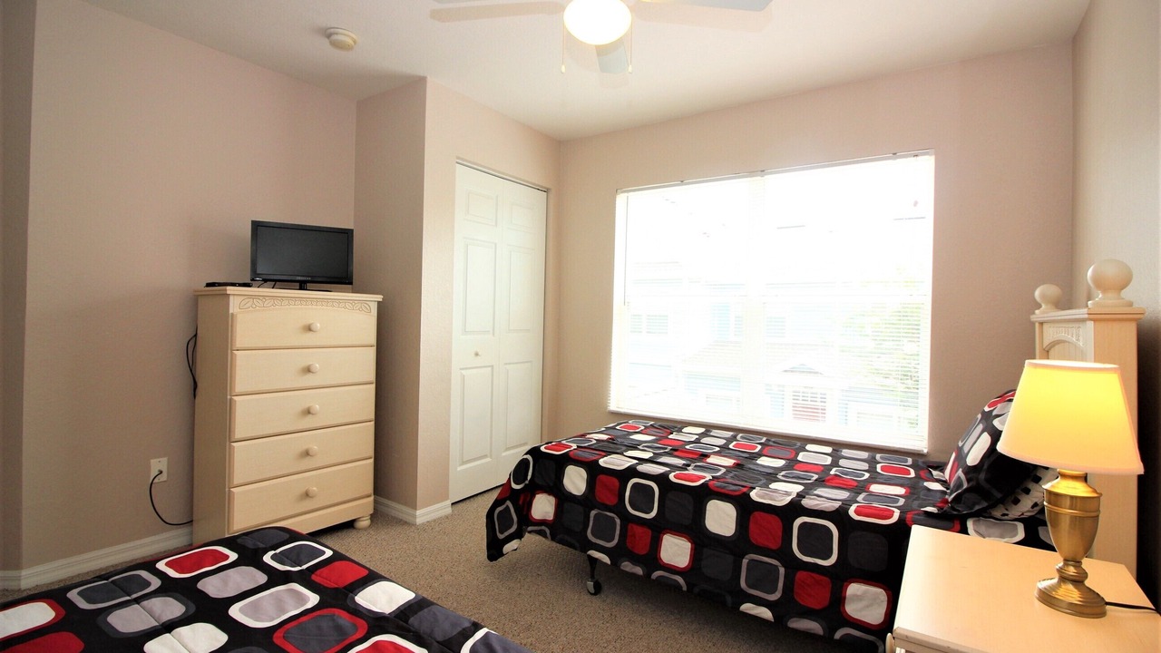Photo of Bedroom in Venetian Bay Villages