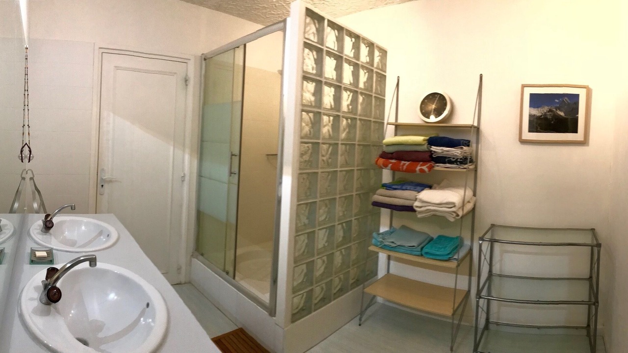 Photo of Bathroom in Mouans-Sartoux