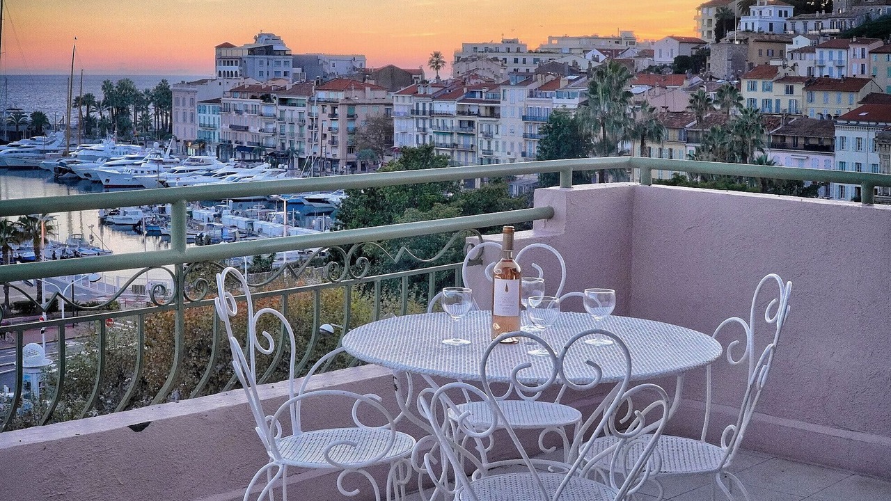 Photo of Outdoor in Cannes Old Town