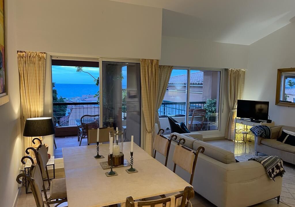 Photo of Livingroom in Cap-Ferrat