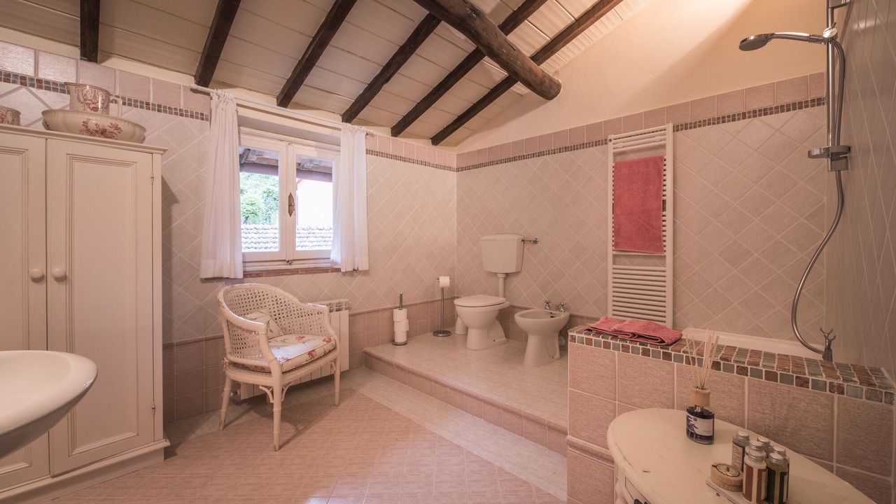 Photo of Bathroom in Pescaglia