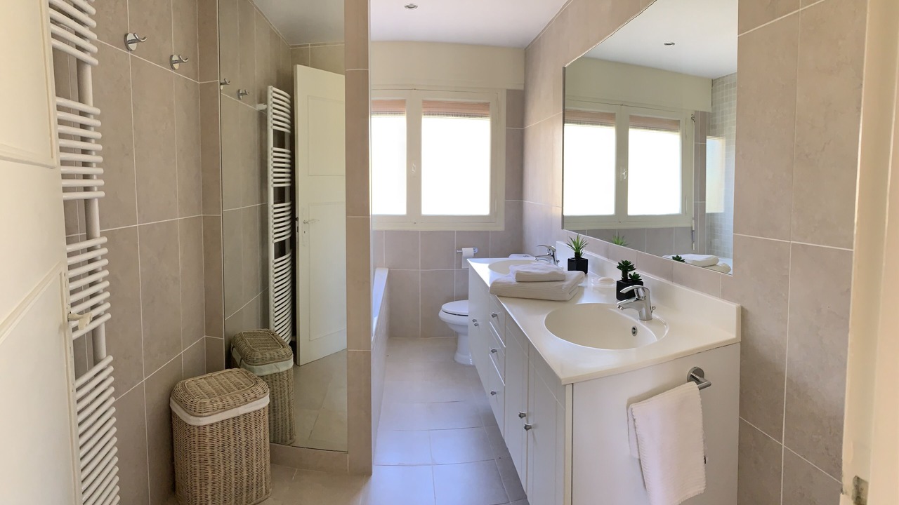 Photo of Bathroom in Vence