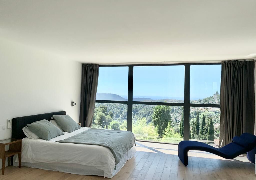 Photo of Bedroom in Falicon