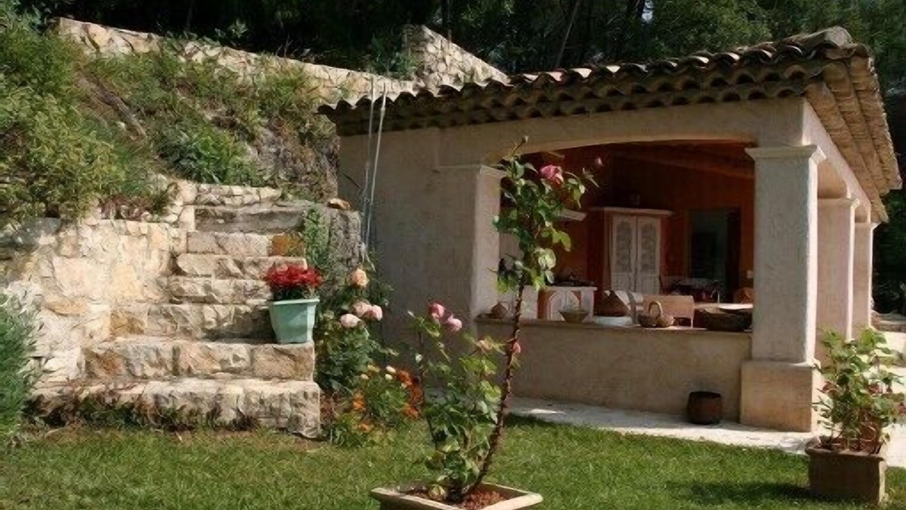 Photo of Outdoor in Le Rouret