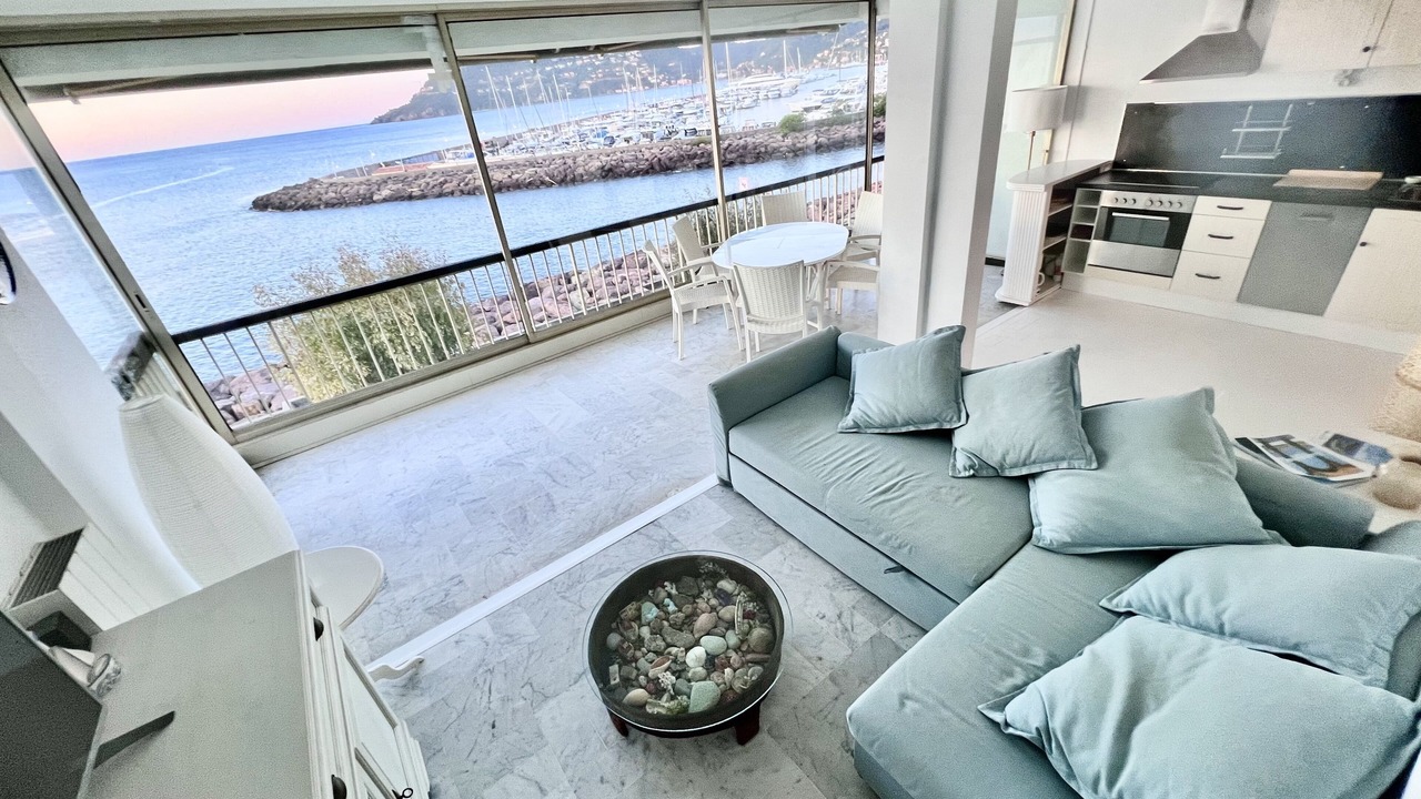 Photo of Livingroom in Mandelieu-la-Napoule Beach