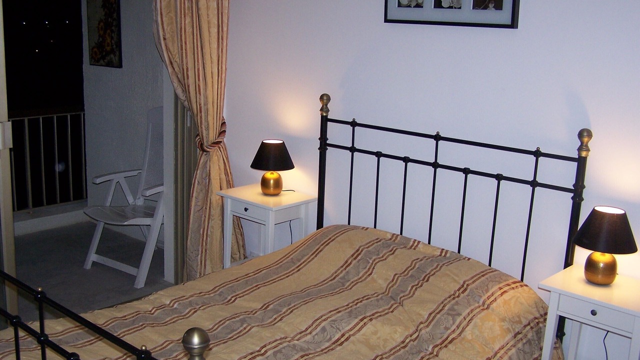 Photo of Bedroom in Mandelieu-la-Napoule Beach
