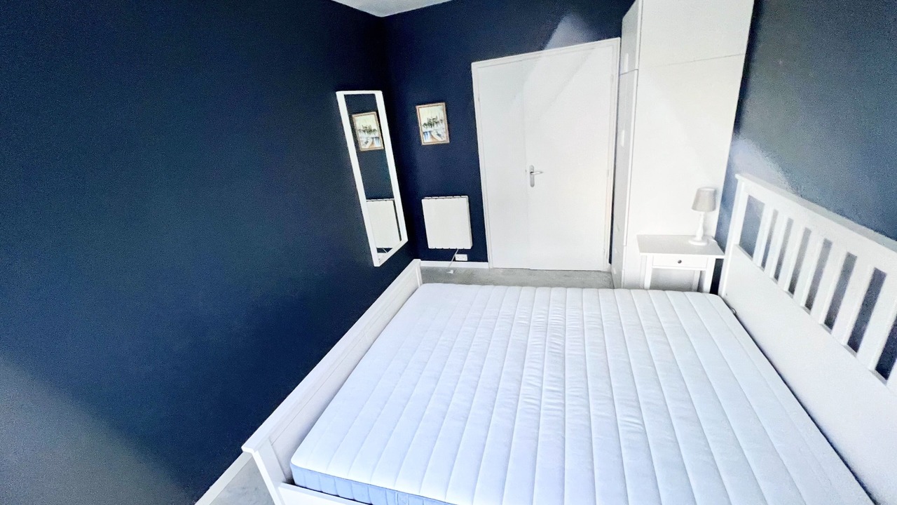 Photo of Bedroom in Mandelieu-la-Napoule Beach