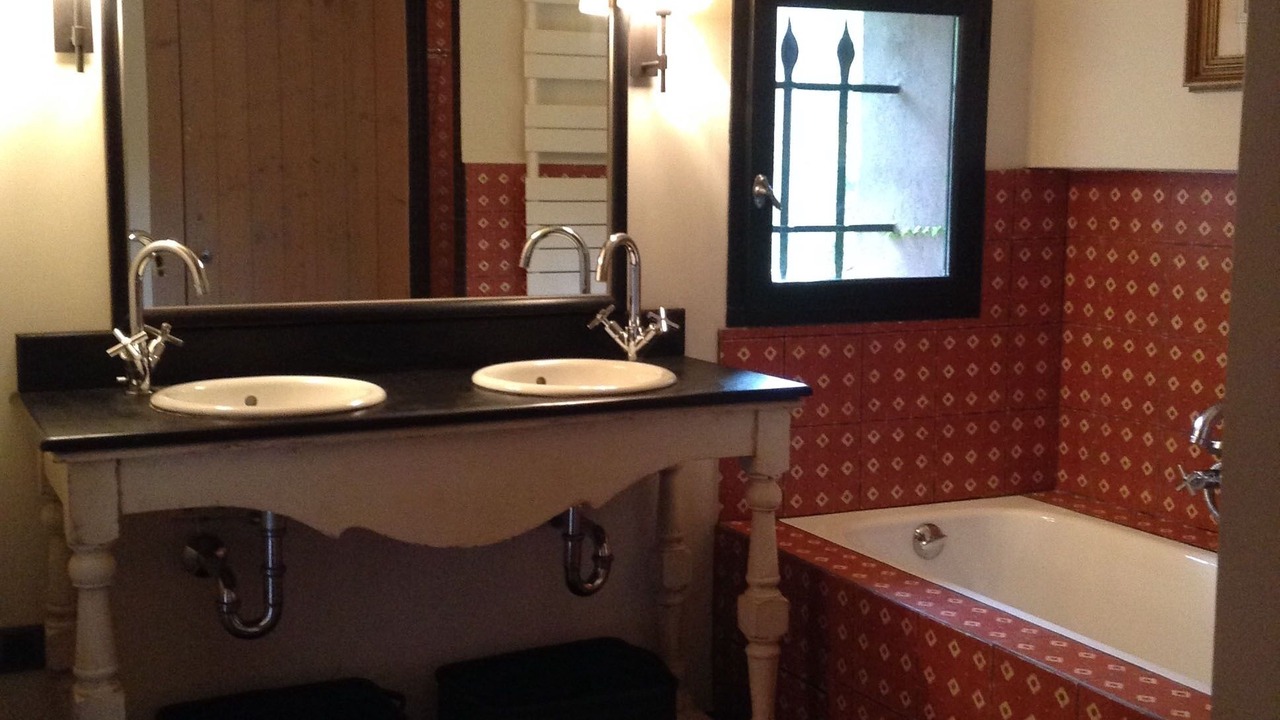 Photo of Bathroom in Mouans-Sartoux