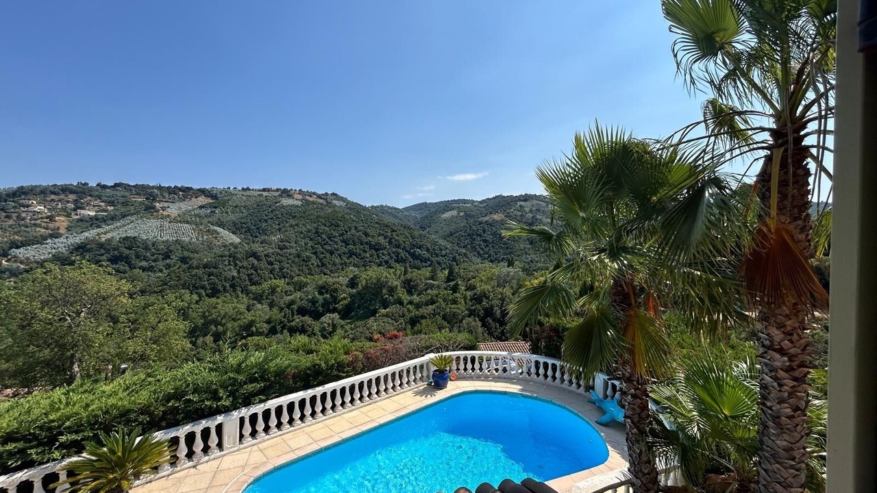 Photo of Outdoor in Auribeau-sur-Siagne