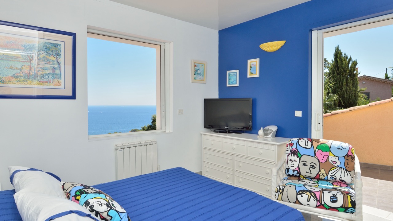 Photo of Bedroom in Les Issambres
