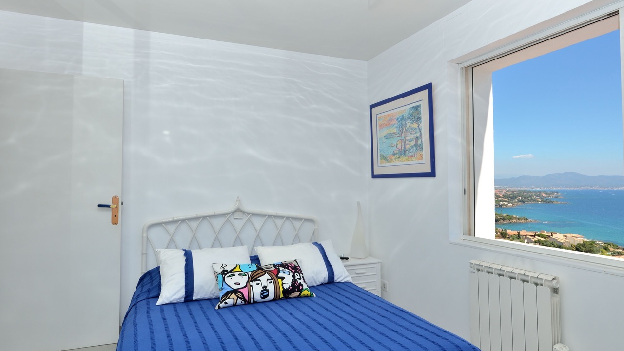 Photo of Bedroom in Les Issambres