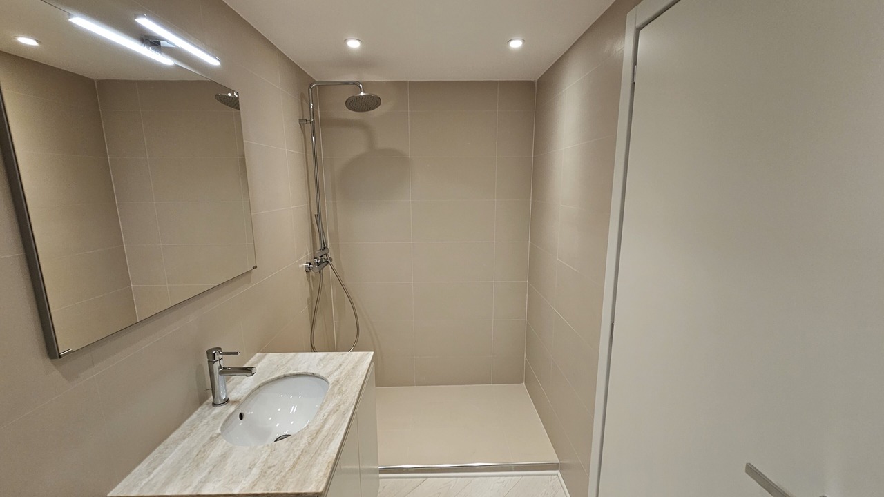 Photo of Bathroom in Menton