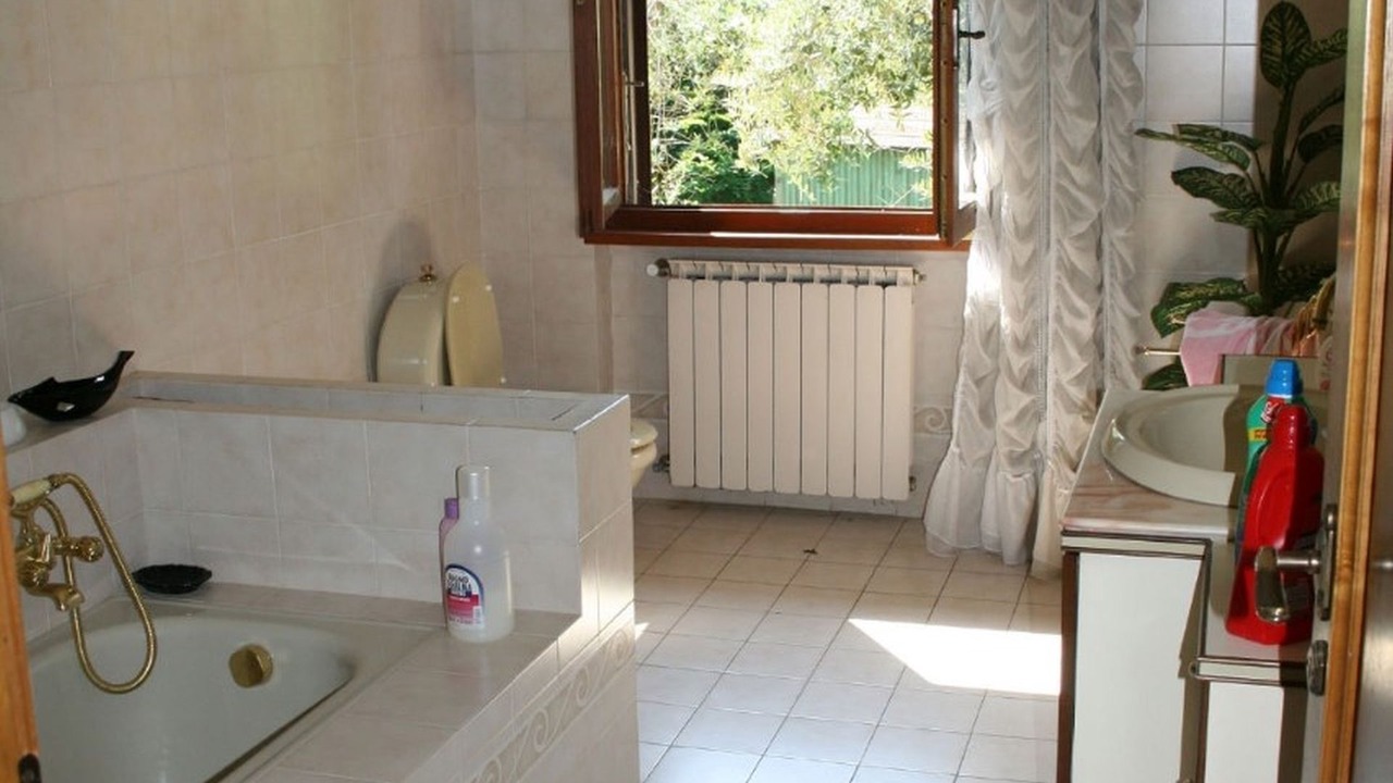 Photo of Bathroom in Diecimo