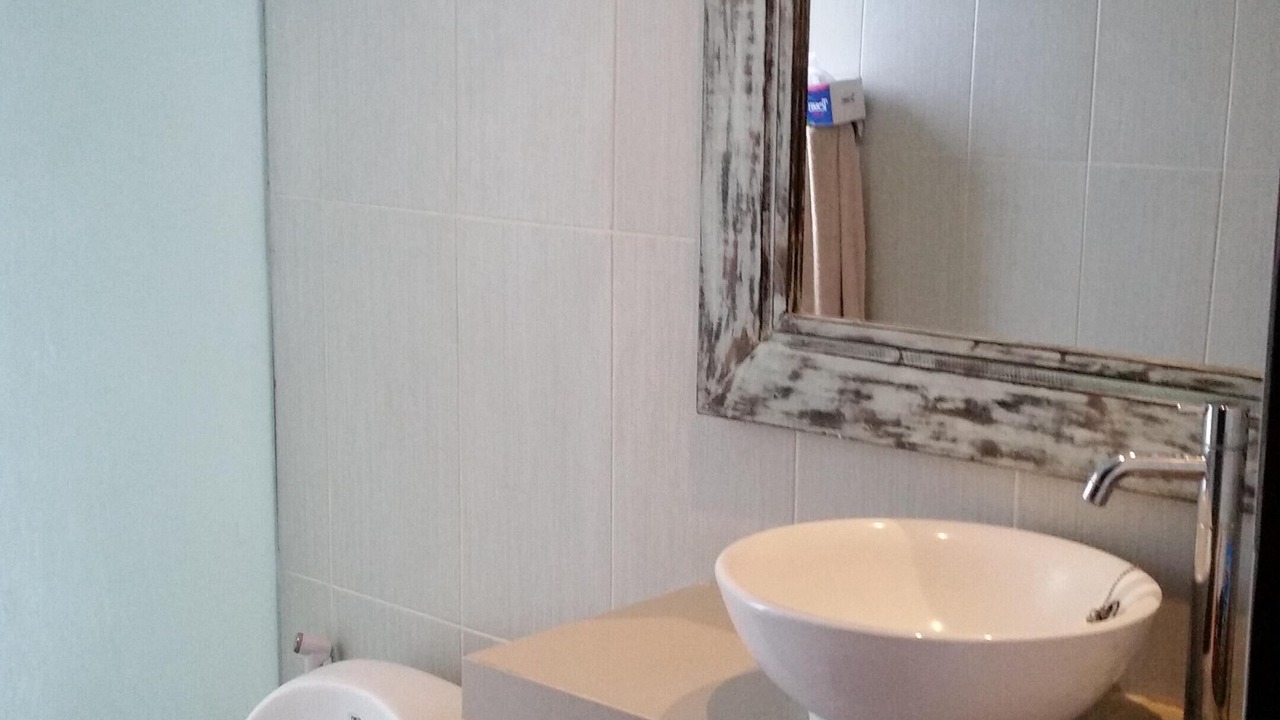 Photo of Bathroom in Padangsambian Klod