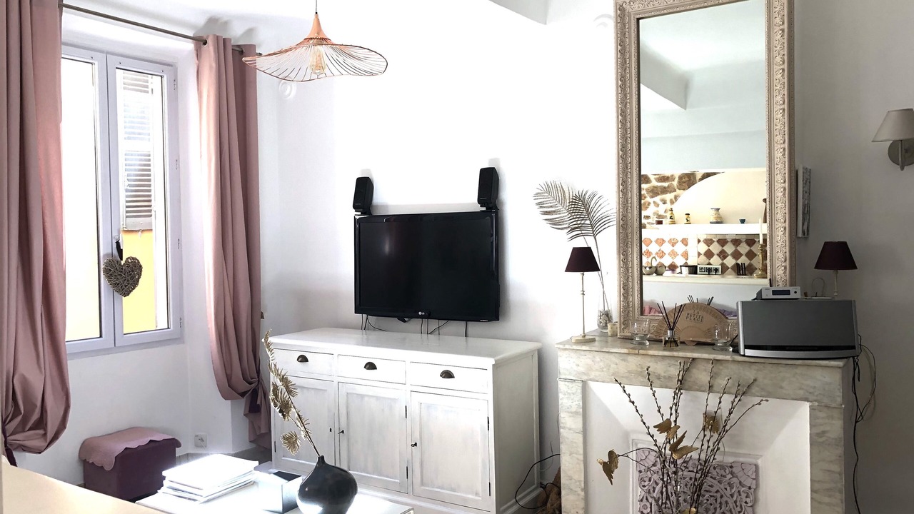 Photo of Livingroom in Old Town