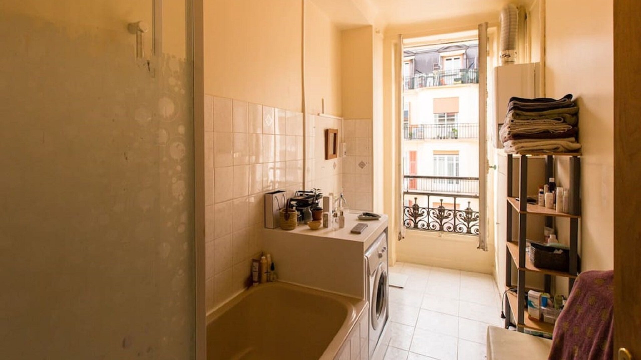 Photo of Bathroom in Liberation
