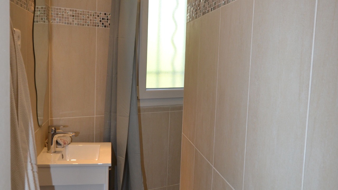 Photo of Bathroom in Prado - Republique