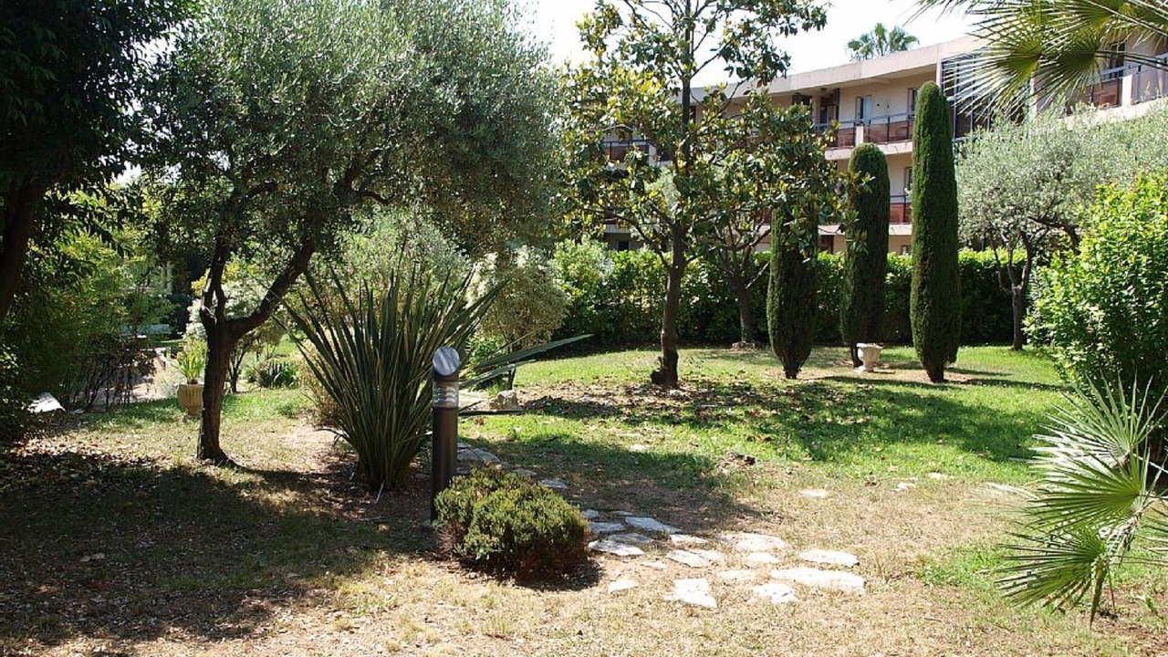 Photo of Outdoor in Fabron
