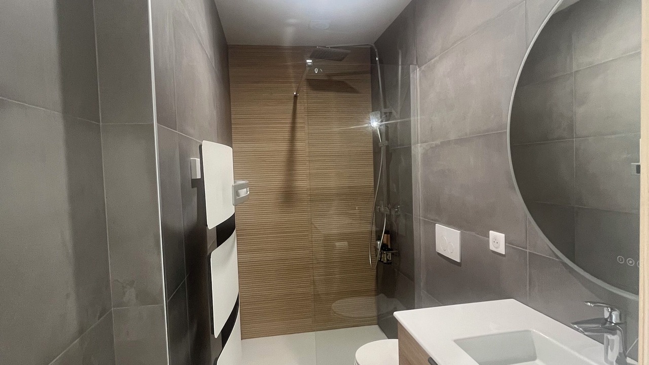 Photo of Bathroom in Juan-les-Pins