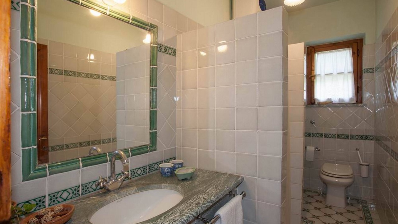 Photo of Bathroom in Pomaia