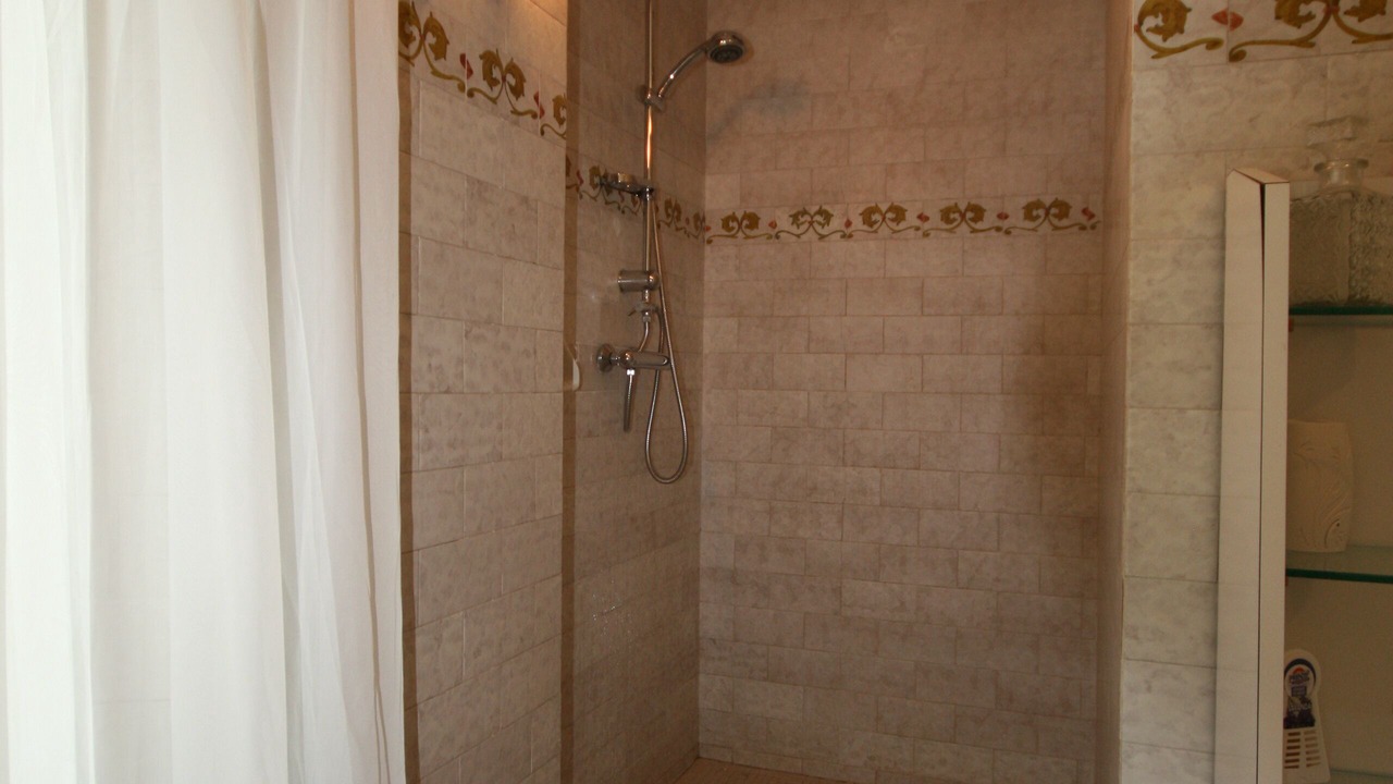 Photo of Bathroom in Mologno