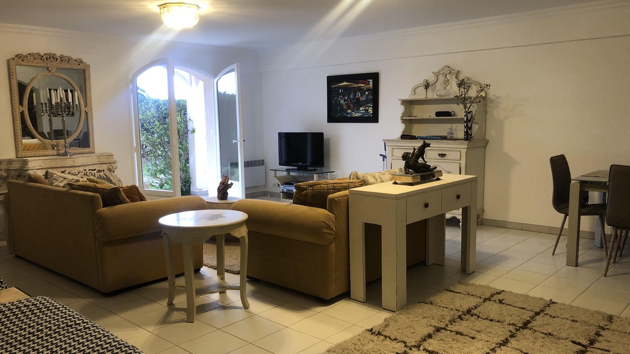 Photo of Livingroom in Antibes
