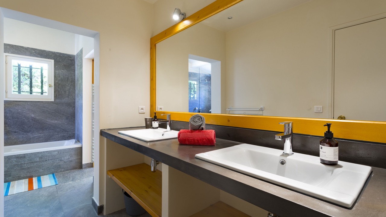 Photo of Bathroom in La Bouverie