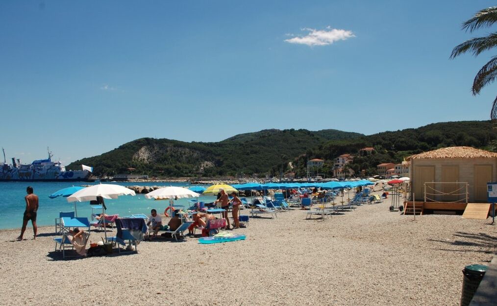 Photo of Others in Cavo