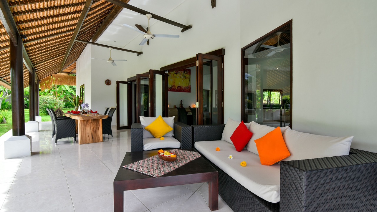 Photo of Outdoor in Umeanyar
