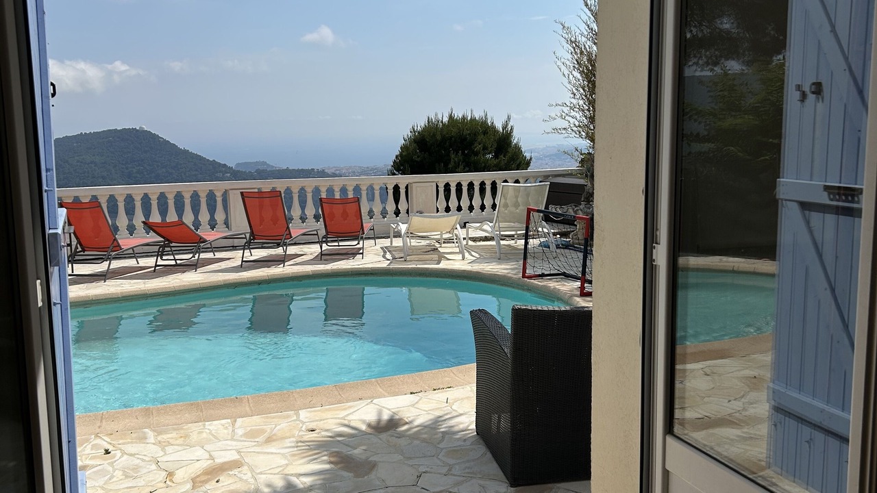 Photo of Outdoor in Cantaron