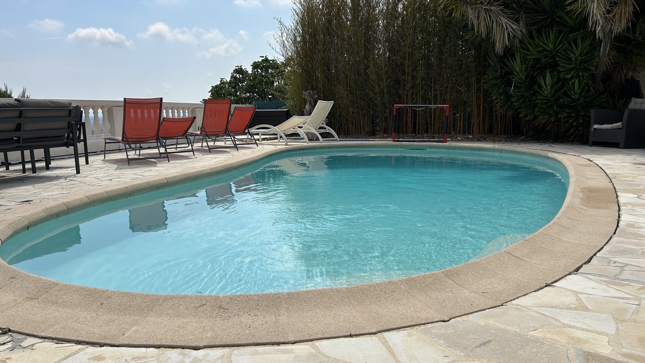 Photo of Outdoor in Cantaron