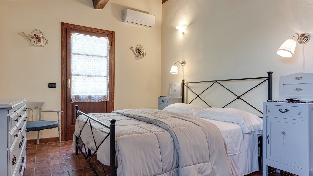 Photo of Bedroom in Calci
