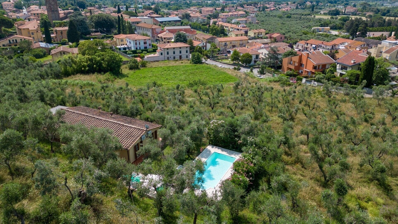Photo of Outdoor in Calci